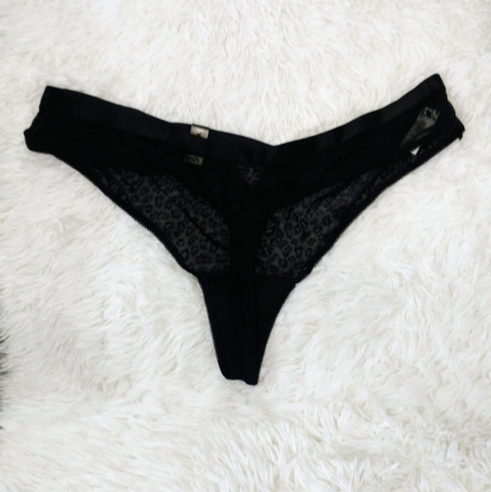 NWT Torrid Curve Black Sheer Animal Print Leopard Thong Panty Size 3